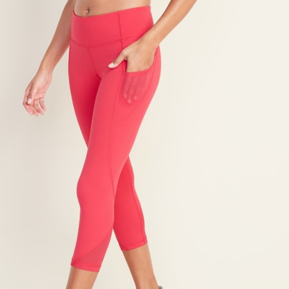 Athletic pants